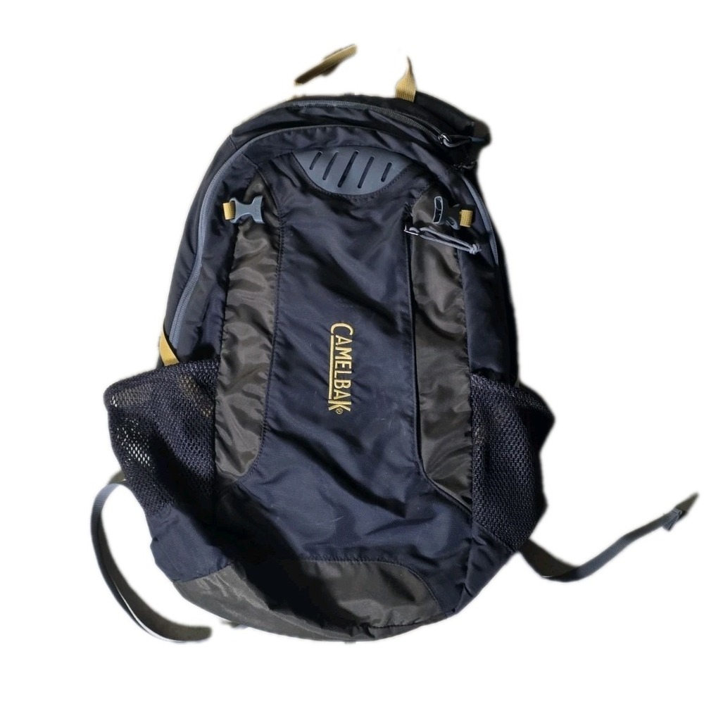 Camelbak Cloud Walker Water Hydration Backpack PureFlow 2L/ 70 oz Bladder Hiking